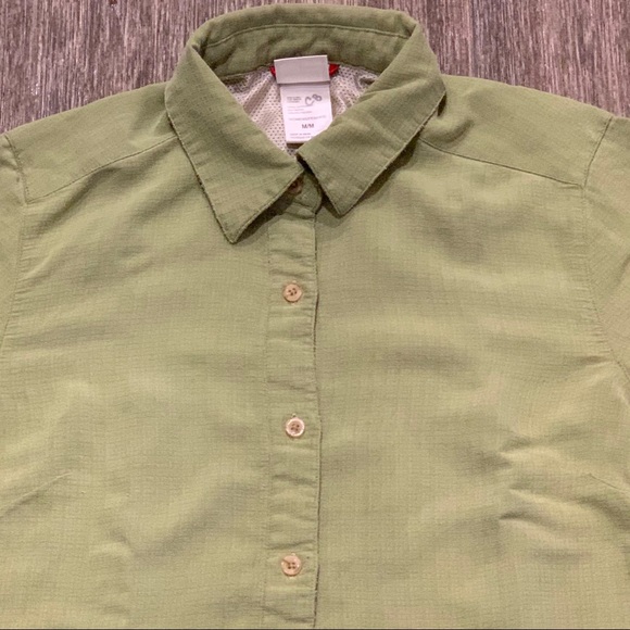 The North Face Women’s Button Up Shirt - Picture 4 of 15